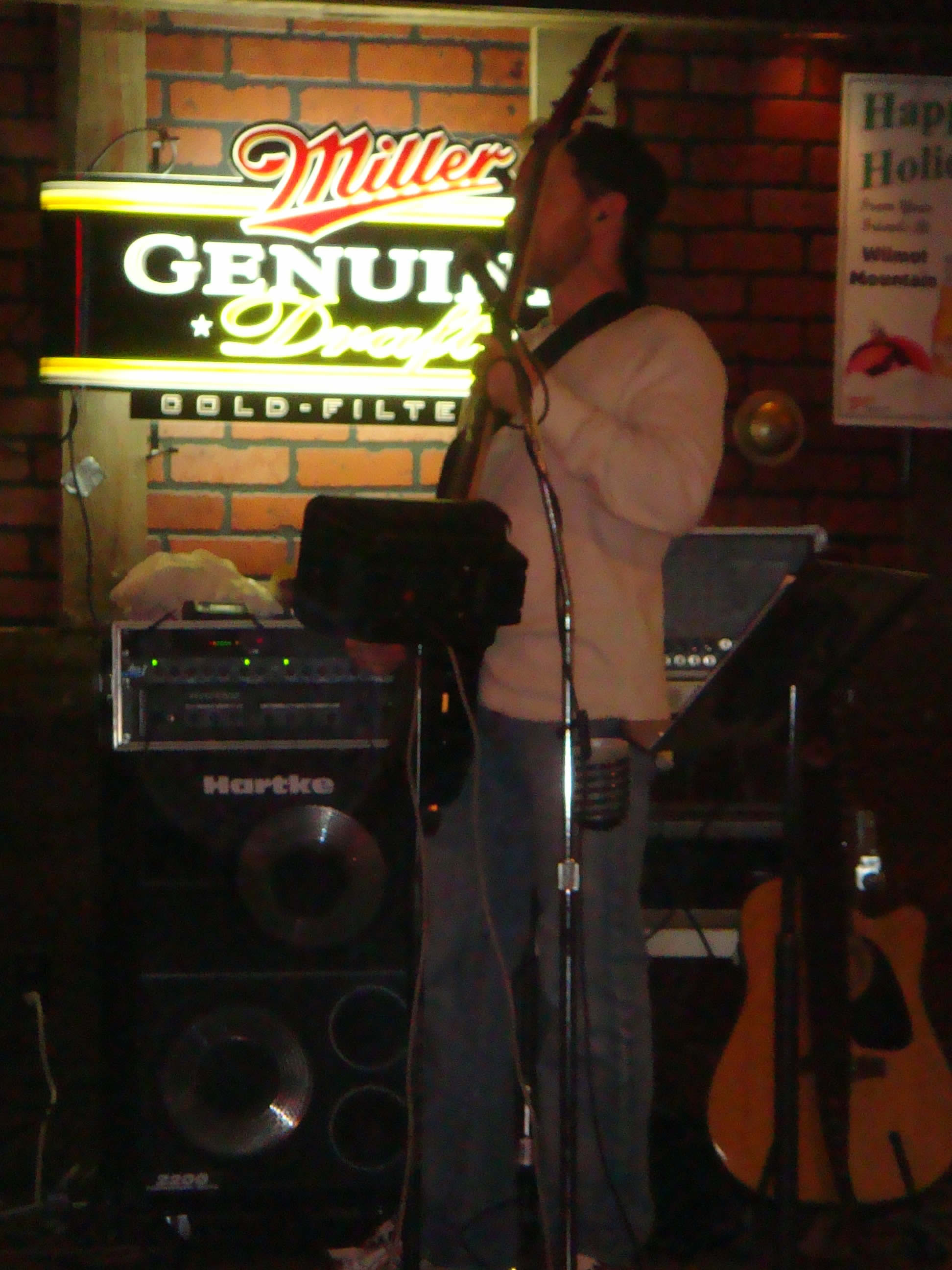 Gigs/DSC00175wm21.jpg