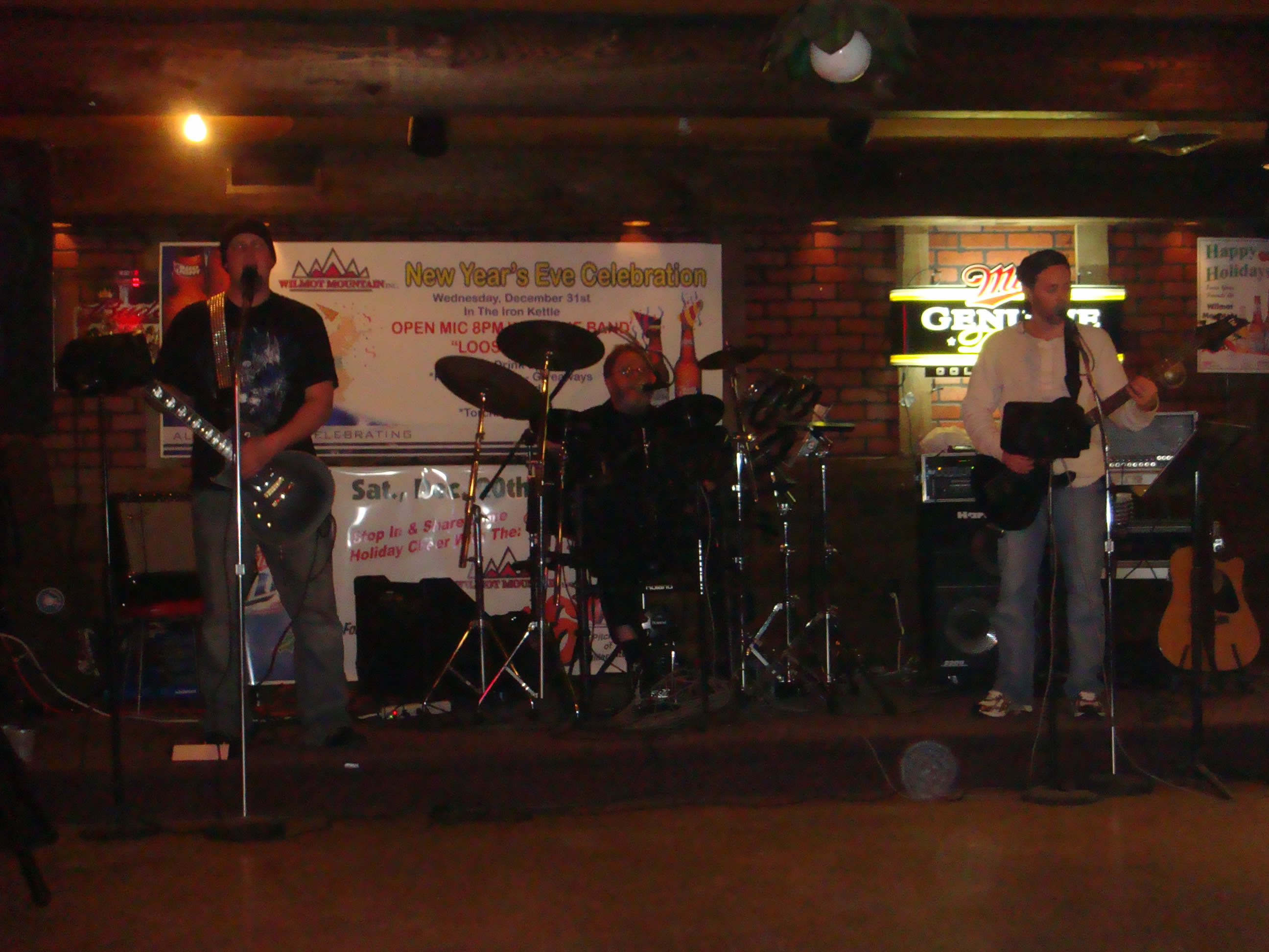 Gigs/DSC00184wm21.jpg